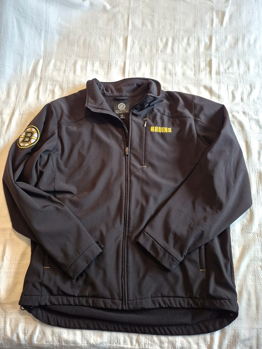 GIII Sports Boston Bruins men's XL embroidered jacket EUC